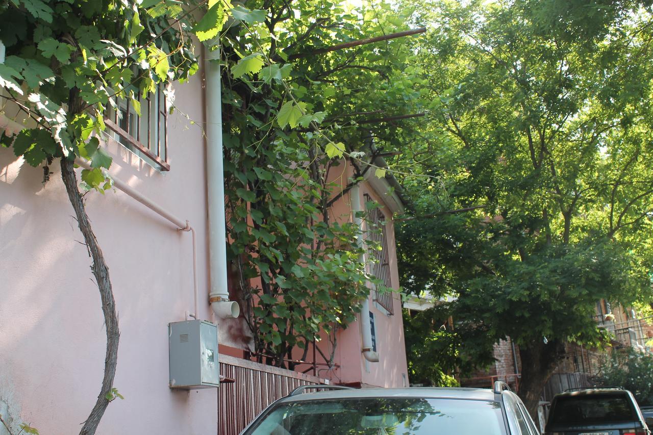 Hostel Old City Sololaki Tbilisi Exteriör bild